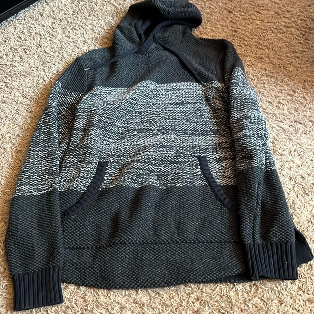 Men’s knit hoodie